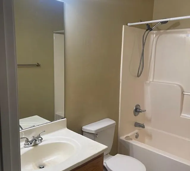 111 Stockton Ct #A — Photo 4