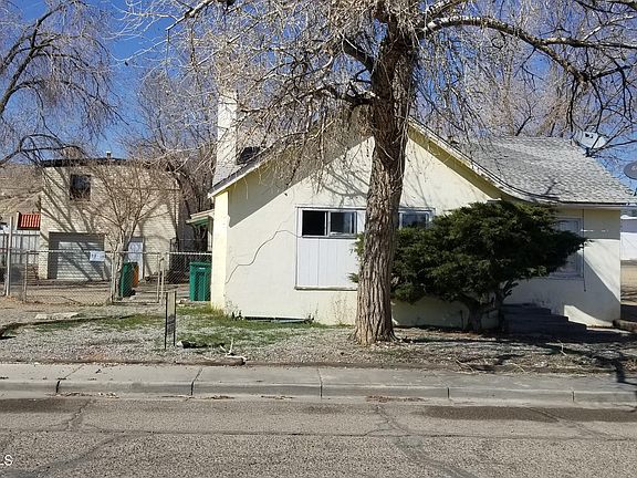 3rd image of 904 Walnut Dr