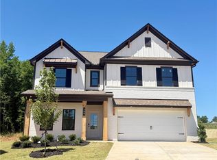 106 Chickadee Ct, Auburn, GA 30011