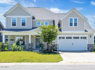 10 N Gusty Wind Dr, Hampstead, NC 28443