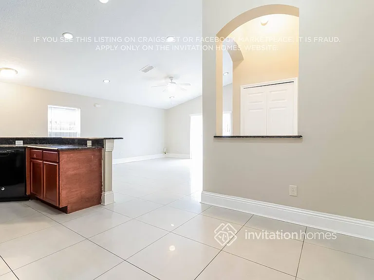 7918 Hidden Hollow Dr — Photo 6