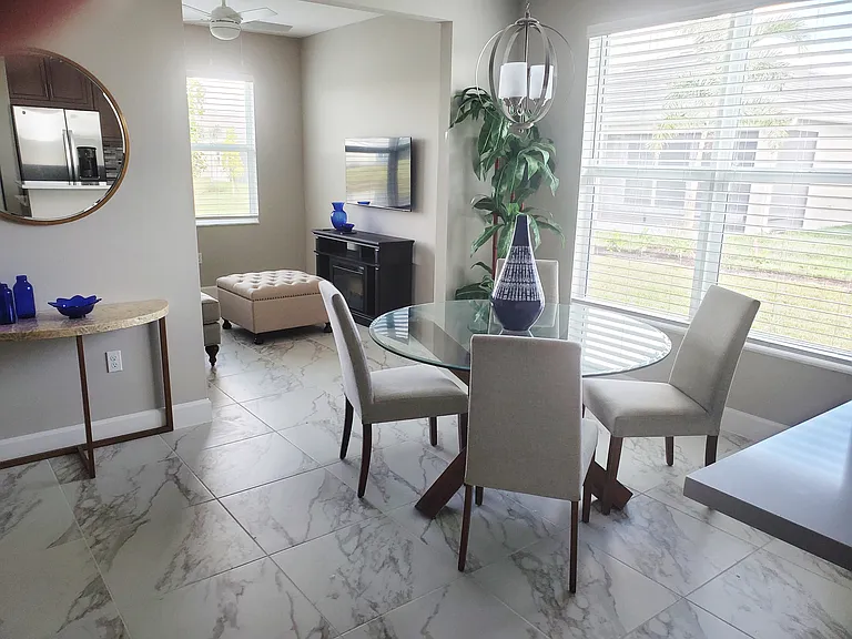 11826 SW Oceanus Blvd — Photo 8