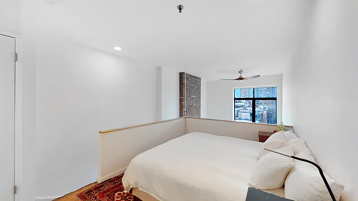 Sold by JB Mac Real Estate Inc. | media 10