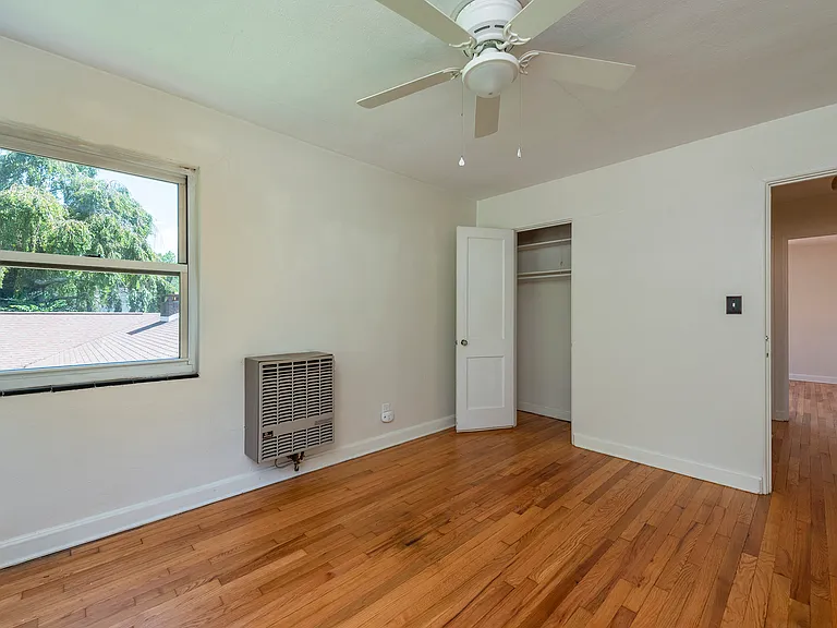 279 Kimberly Ave #6 — Photo 12