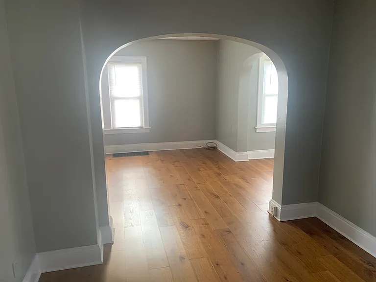 96 W Summit St — Photo 4