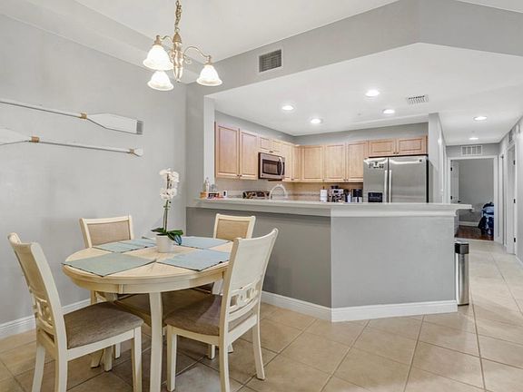 2nd image of 3944 Pomodoro Cir Unit 204
