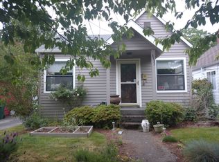 6533 25th Ave NW, Seattle, WA 98117