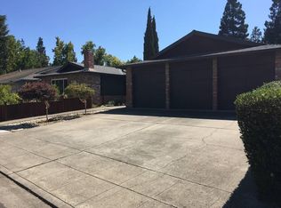 1426 Phyllis Ave, Mountain View, CA 94040