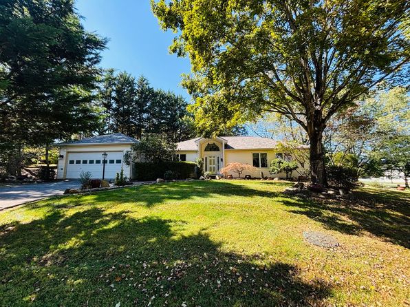 1102 Mourning Dove Dr