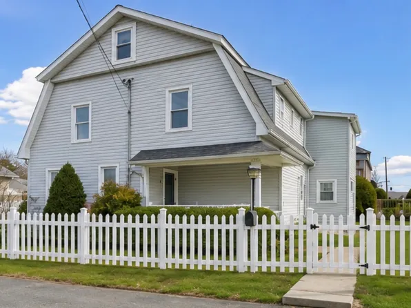 91 Central Ave #A, Berwyn, PA 19312