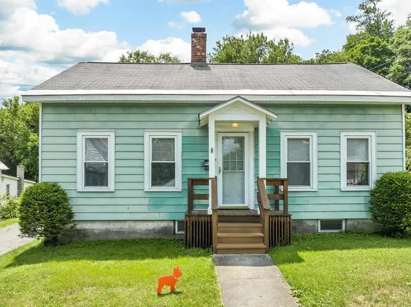 8 Barrows Street, Lebanon, NH 03766