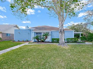 1700 Hawthorn Dr, Richmond, TX 77469