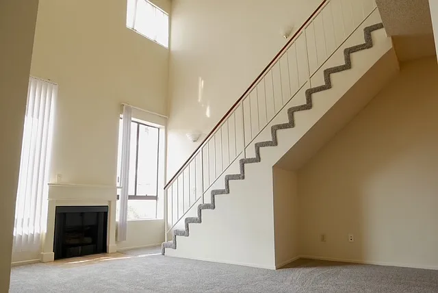 15045 Dickens St #205 — Photo 1
