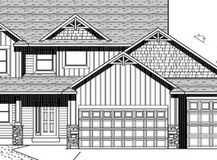 752 152nd Ln NE, Ham Lake, MN 55304