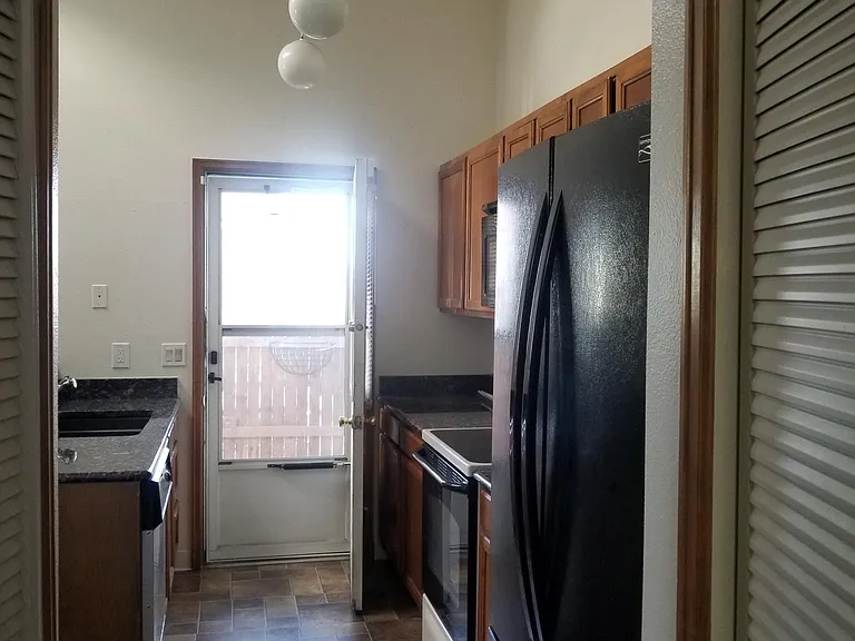 8336 W 87th Dr — Photo 5