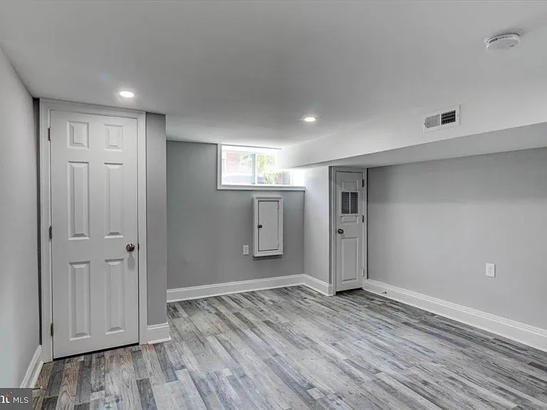 514 S Lehigh St — Photo 15