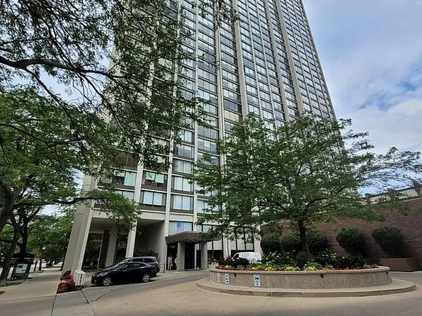 5455 N Sheridan Rd APT 1807, Chicago, IL 60640