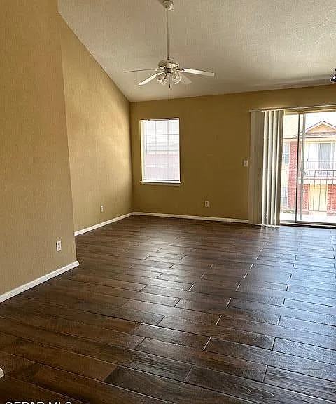 11275 Pebble Hills Blvd — Photo 3