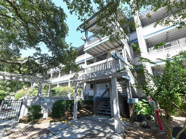 310 5th Ave. N #202, Surfside Beach, SC 29575