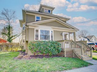 20 Yard Ave, Freehold, NJ 07728