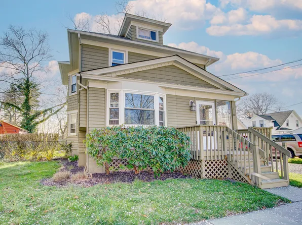 20 Yard Avenue, Freehold, NJ 07728