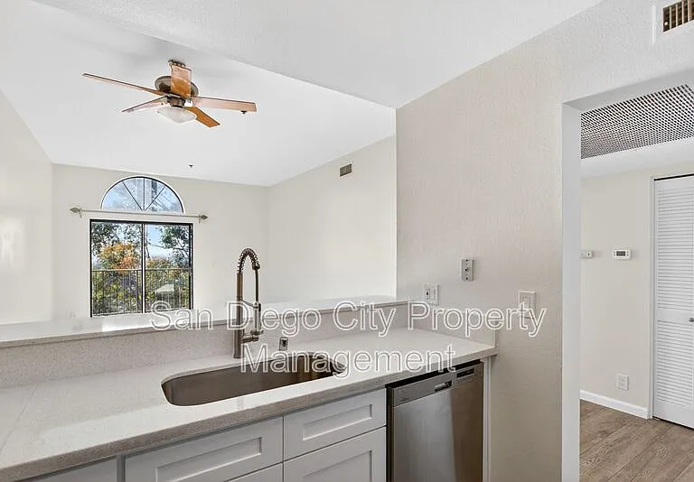 3980 Faircross Pl #36 — Photo 6