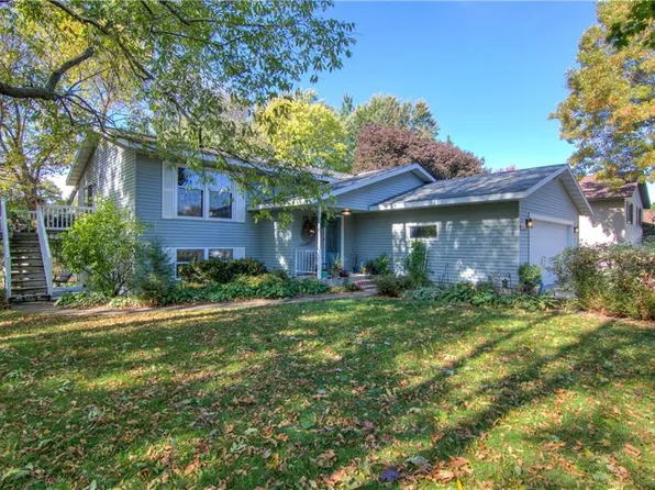 2828 Neptune Court, Eau Claire, WI 54703