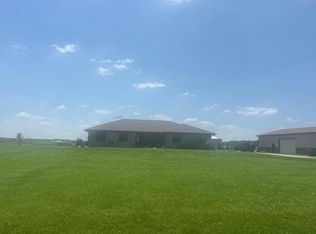 4706 Marigold Rd, Coulterville, IL 62237