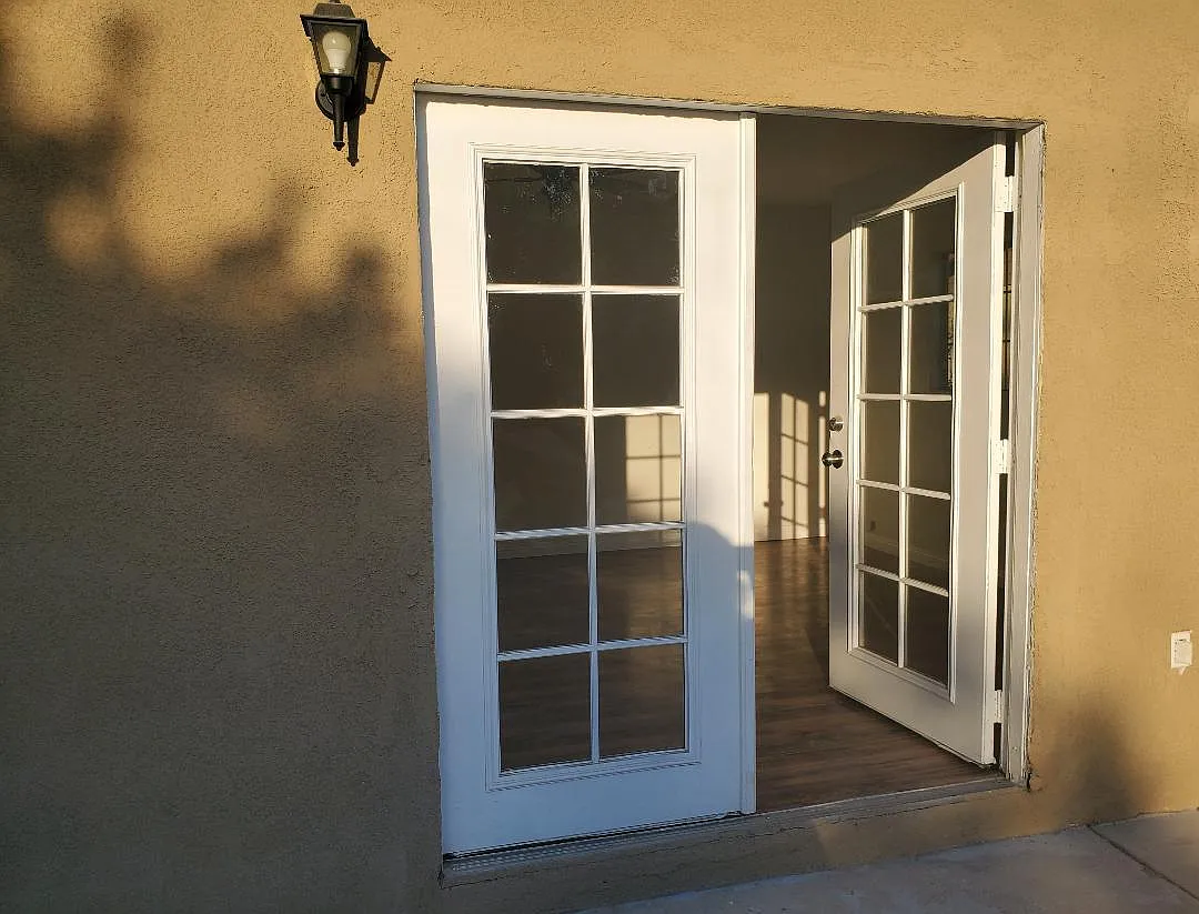 N Mountain View Ave, San Bernardino — Photo 1