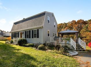 4 Evelyn Rd, Plymouth, MA 02360
