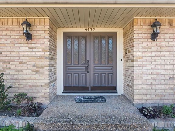 4th image of 4433 Echo Glen Dr
