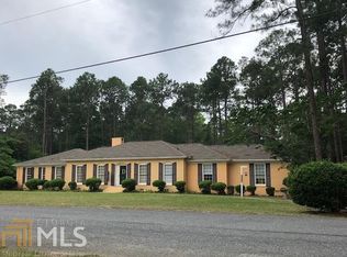 13 Walker Ln, Mc Rae, GA 31055