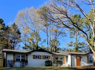 3326 Moravia Dr, Lithonia, GA 30038