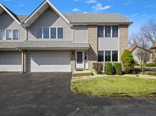 624 Newcastle Dr UNIT D, Schererville, IN 46375