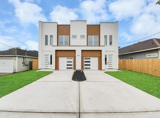 8206 Colonial Ln, Houston, TX 77051