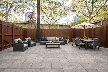 635 East 6th Street #1W image 1 of 2