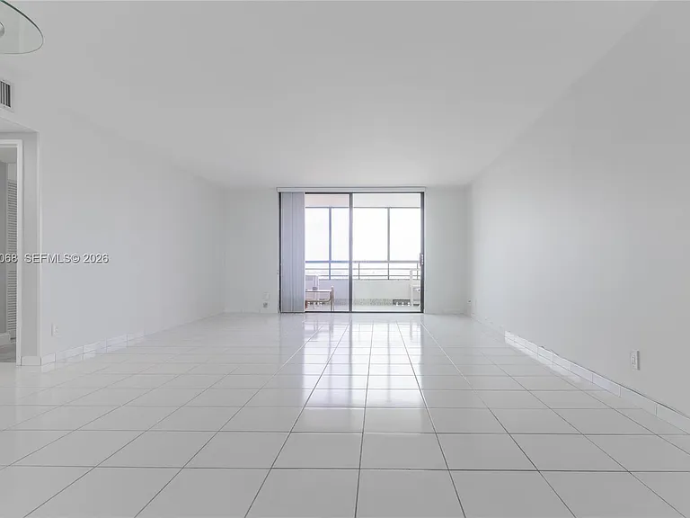 500 Three Islands Blvd #1110 — Photo 3