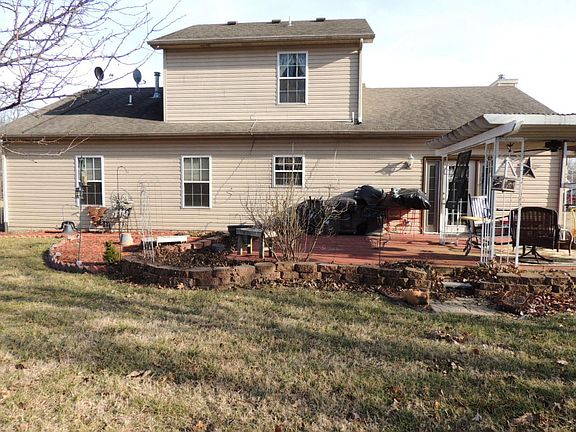 5th image of 2211 Kaitlin Dr
