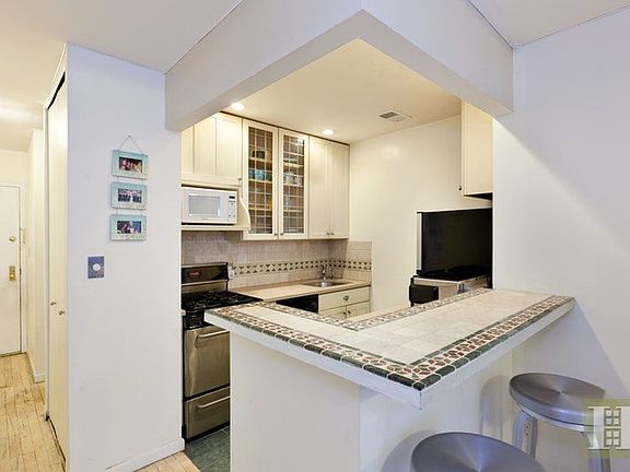 3rd image of 153 Madison Ave #2J