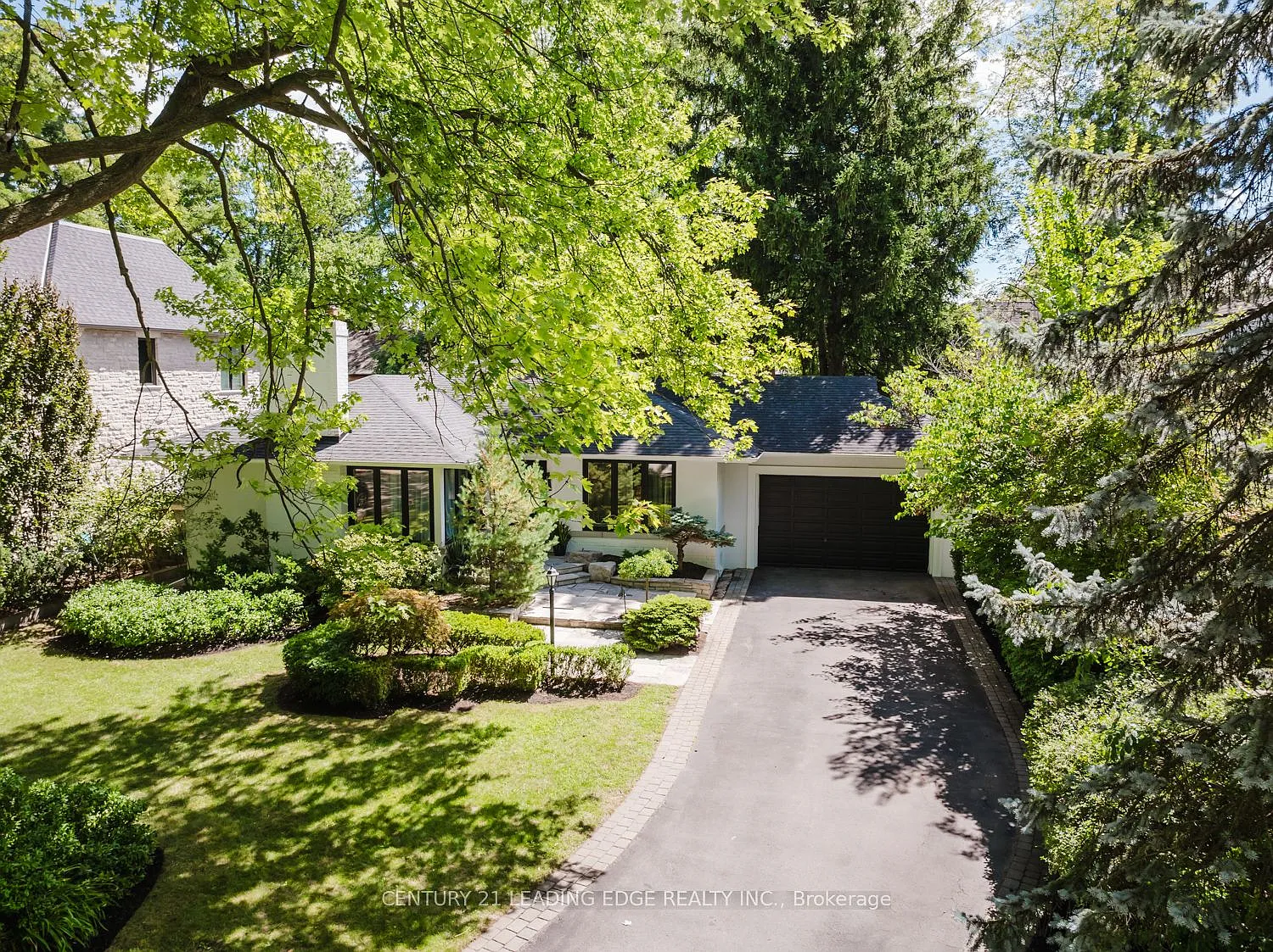 5 bed, $6,950 — Photo 1