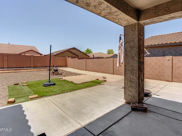 40893 W Bedford Dr — Photo 20
