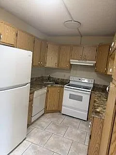 720 Sunny Pine Way #G1 — Photo 4