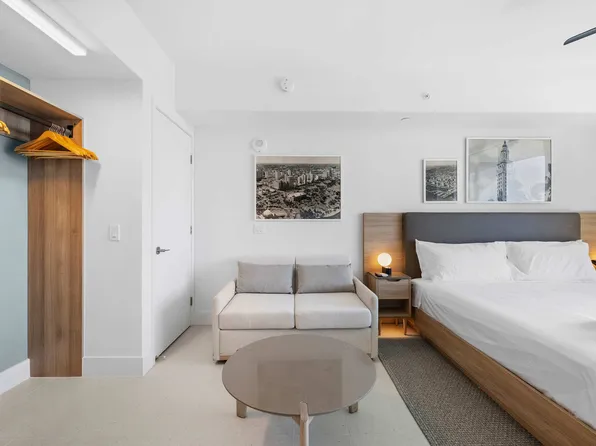 159 NE 6th St, Miami, FL