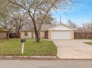 8205 Raintree Dr, College Station, TX 77845
