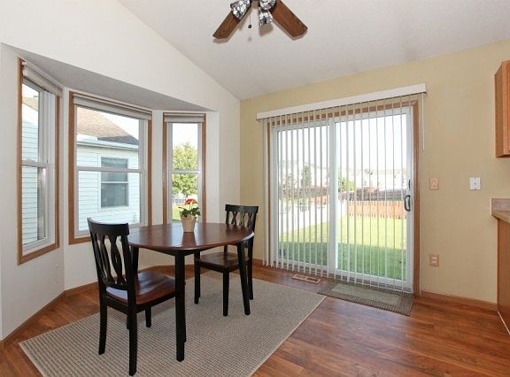 4th image of 8010 Willow Brook Csg Dr