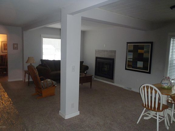 5th image of 1225 Maplerow Ave NW