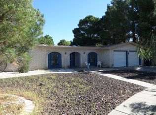 432 Linger Ln, Horizon City, TX 79928