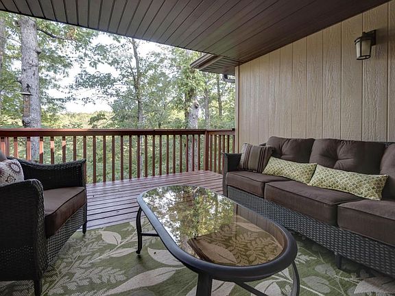 4th image of 2575 W Canyonwood Ct