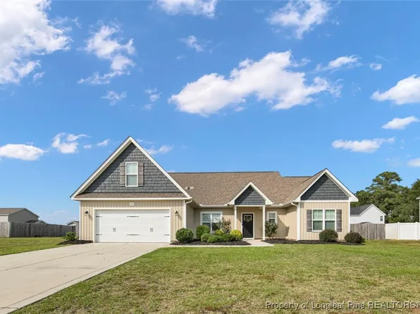 135 Tyson Carriage Ln, Autryville, NC 28318