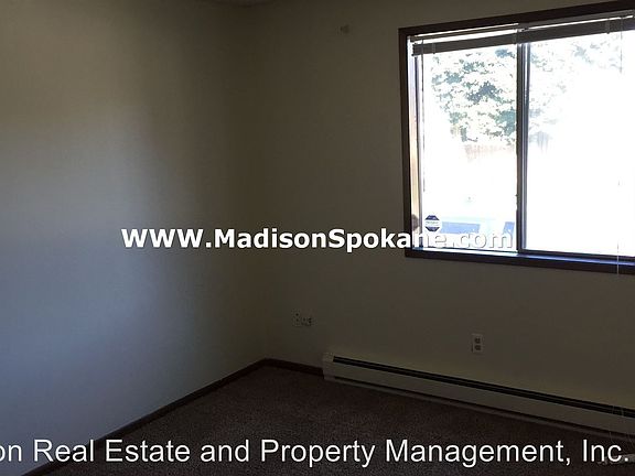 4th image of 14012 E Broadway Ave